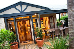 Summer Salt at Sunshine with Pets and HEATED POOL